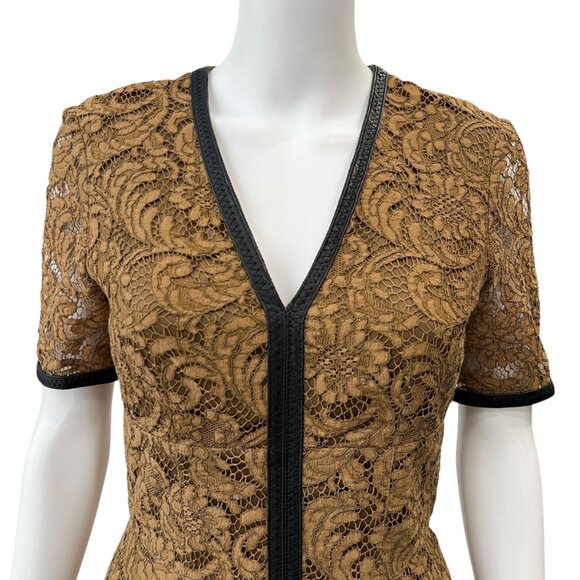 Burberry Camel Gold Lace Leather Trim Short Dress size 4/IT 38 - Picture 2 of 8
